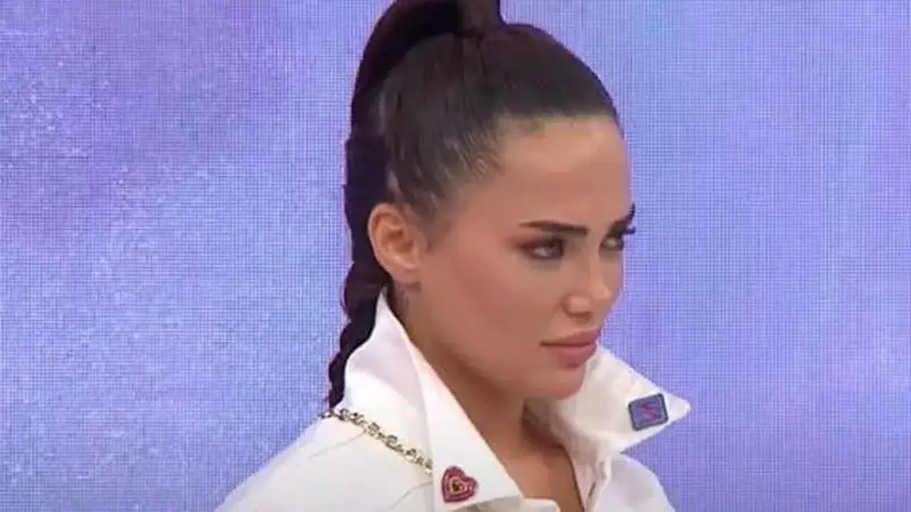 Gizem Karamelek kimdir, kaç yaşında, cezaevinde mi, ne iş yapıyor? Hakkında merak edilenler