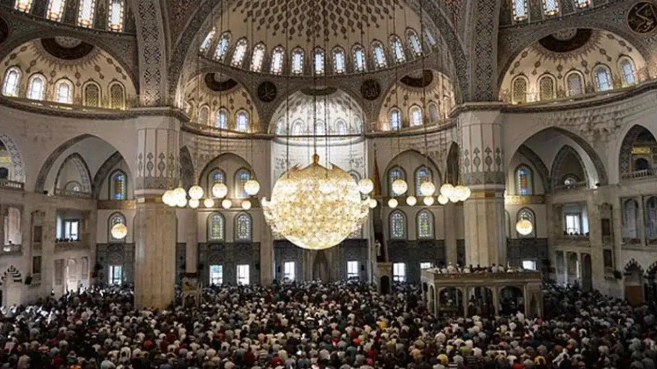 2026 Yılı Ramazan ve Kurban Bayramı Tarihleri Belli Oldu