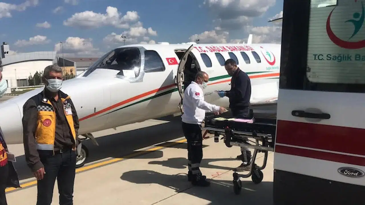 Batman’dan Ankara’ya Ambulans Uçakla Acil Sağlık Sevki