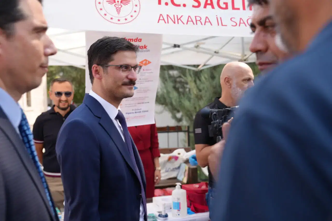 Ankara’da “Sağlık Sokağı” Açıldı: Halk Sağlığı Haftası’nda Farkındalık Etkinliği
