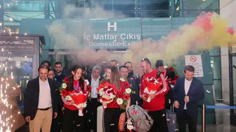 ASKİ Spor Çin’den 2 Altın, 3 Gümüşle Döndü! Dünya Taekwondo Şampiyonası'nda Tarihi Başarı