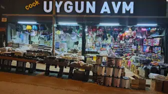 Ankara Keçiören’de AVM Açılışında İzdiham Yaşandı! Kilometrelerce Kuyruk Oluştu