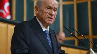 Siyasette Dikkat Çeken Buluşma: Hikmet Çetin’den Bahçeli’ye Sürpriz Ziyaret