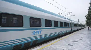 Ankara-İzmir Seyahati 3,5 Saate Düşecek: Yüksek Hızlı Tren Bu Şehirlerden Geçecek