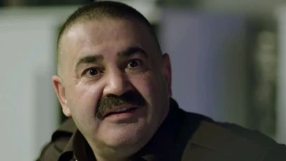 Şafak Sezer Kimdir, Aslen Nereli, Kaç Yaşında, Alevi Mi? Komedi Sinemasının Efsane İsmi Hakkında Her Şey