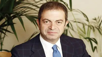 Cengiz Özdemir kimdir, aslen nereli, kaç yaşında, evli mi, hangi kanalın sahibi? Biyografisi ve iş hayatı